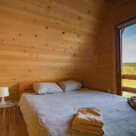 Planinska Kuca Isiteo 度假居 *