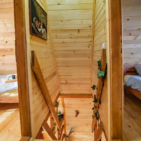 Planinska Kuca Isiteo 度假居 *