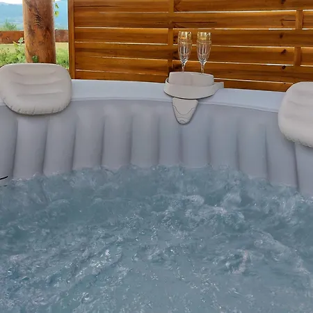 Holiday home Planinska Kuca Isiteo