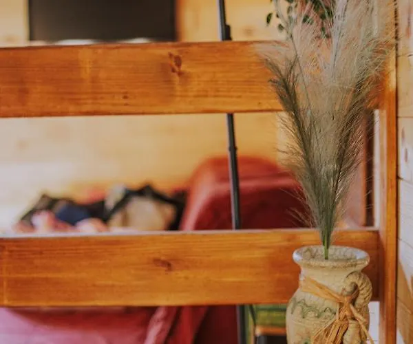 Дом отдыха Planinska Kuca Isiteo *